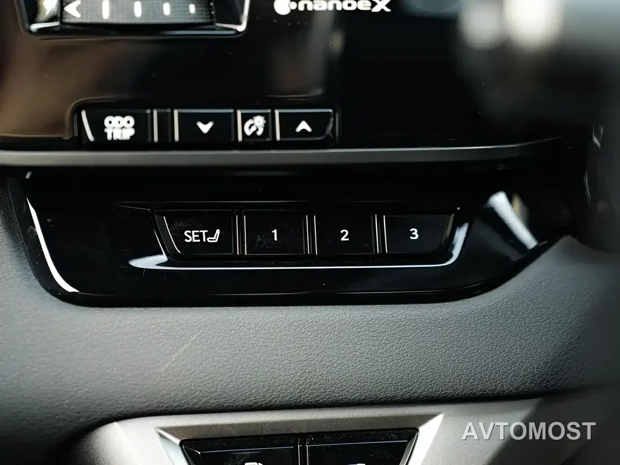 Lexus RX New Energy 2023 450h+ 4WD Enjoyment — фото 25