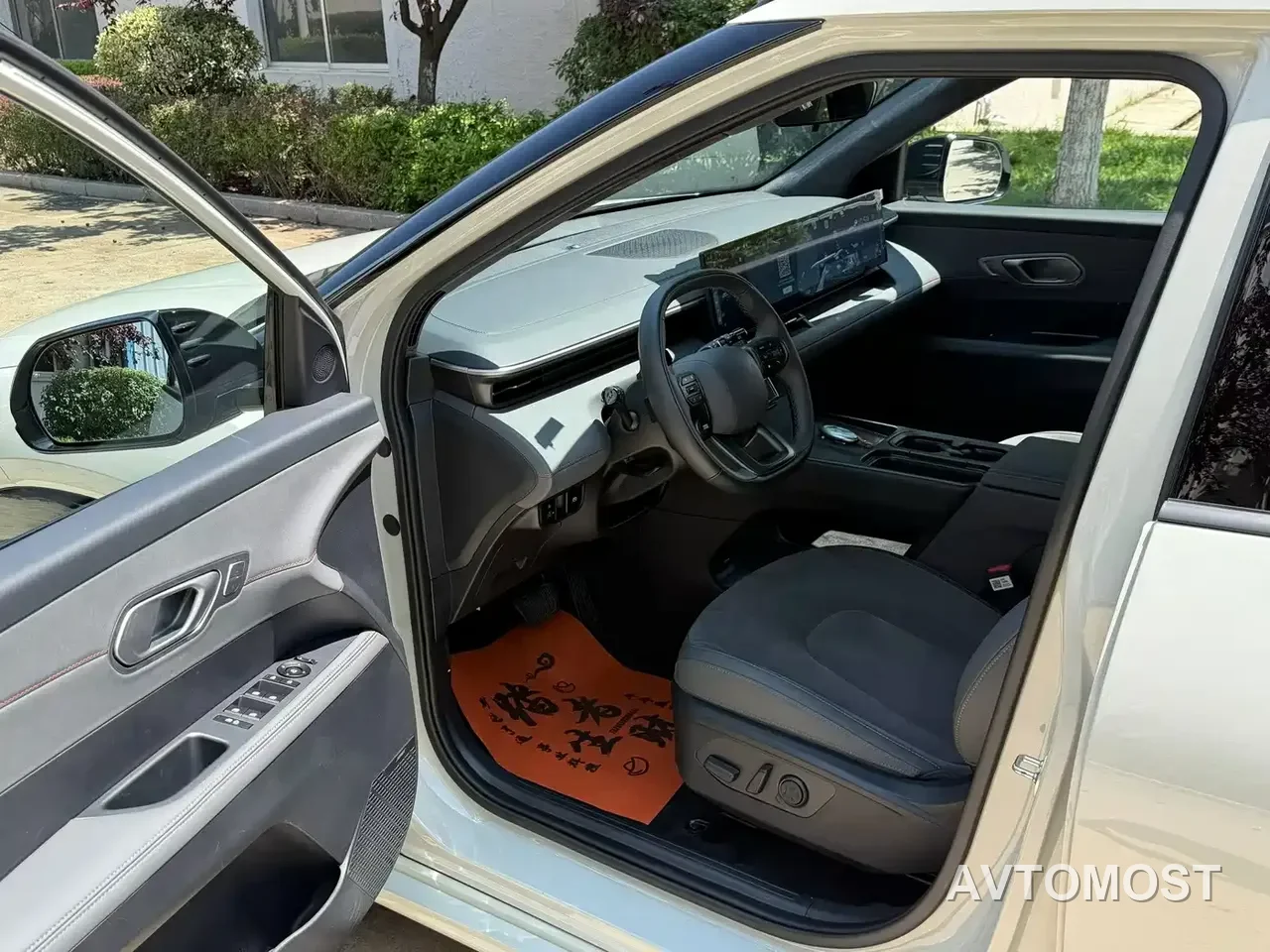 Hyundai ELEXIO 2025 Standard Range RWD — фото 3