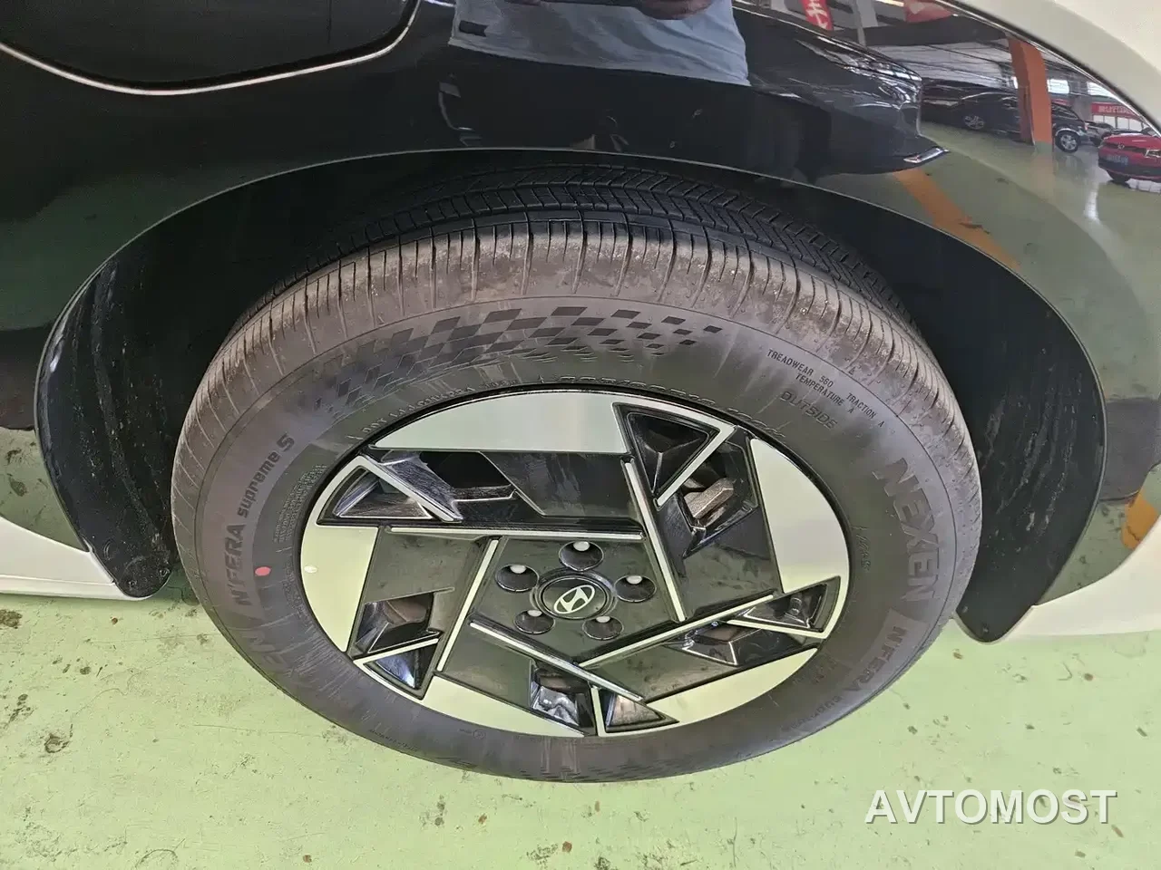 Hyundai ELEXIO 2025 Standard Range RWD — фото 15