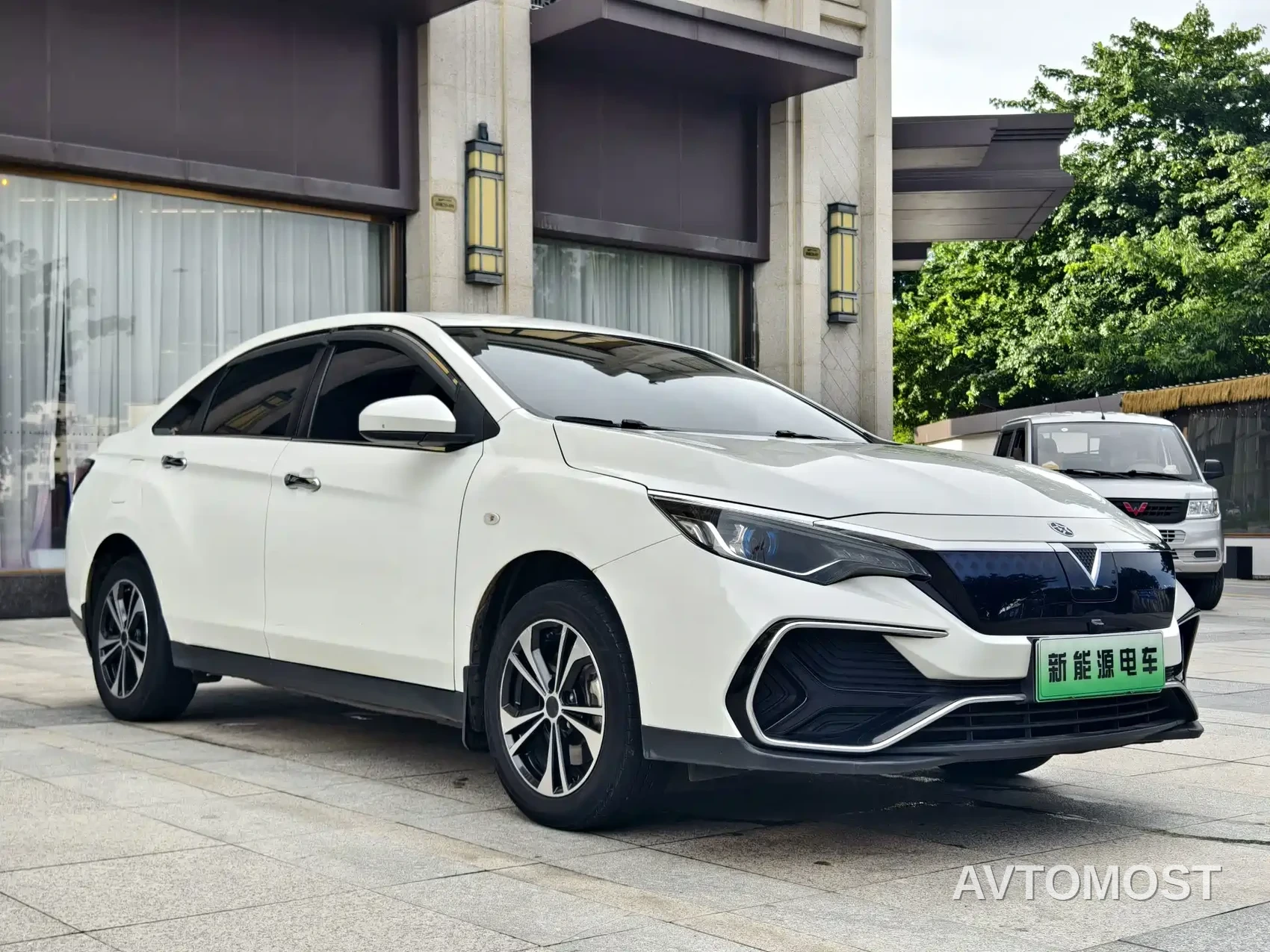 Venucia D60EV 2022 Standard Range Comfort Edition — фото 3