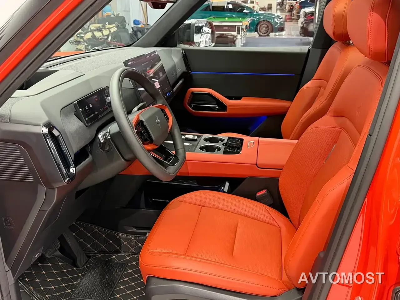 Ford Mustang NEV 2025 Plug-in Range Extender Hybrid — фото 10