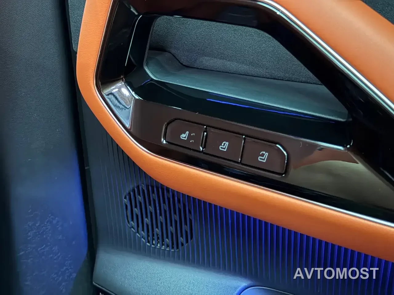 Ford Mustang NEV 2025 Plug-in Range Extender Hybrid — фото 20