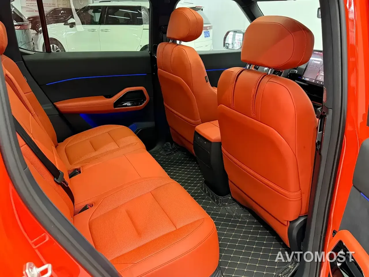 Ford Mustang NEV 2025 Plug-in Range Extender Hybrid — фото 22