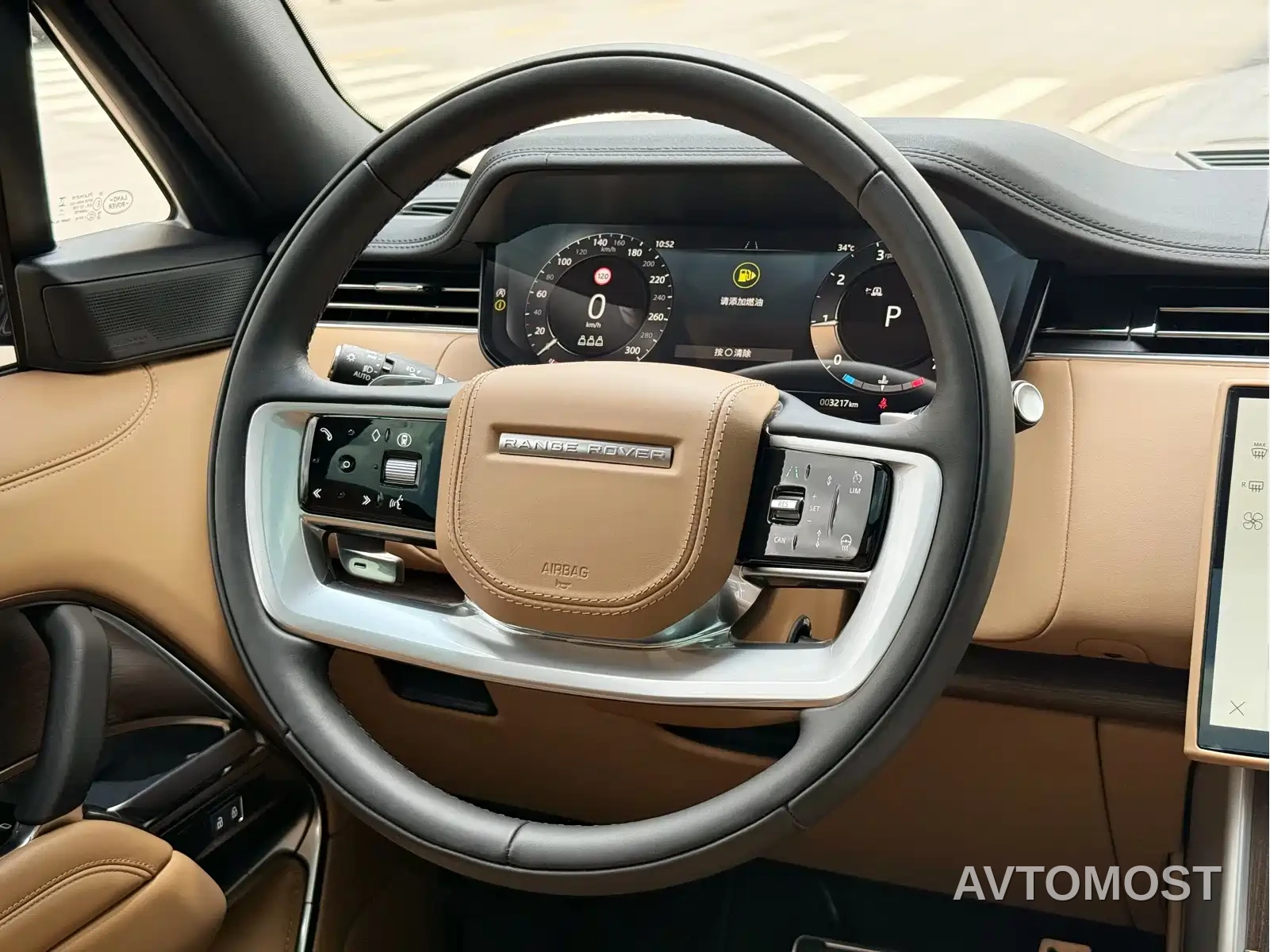 Land Rover Range Rover 2026 Model 3.0 L6 400PS SE Long Wheelbase Version — фото 14