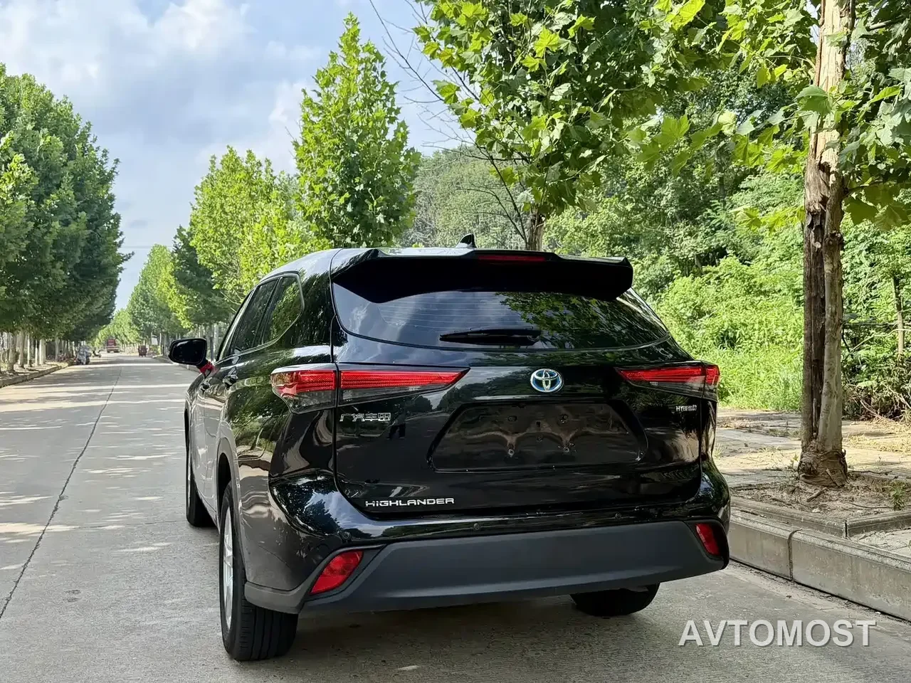 Toyota Highlander 2024 2.5L Smart Hybrid 2WD Elite 5-seater — фото 9