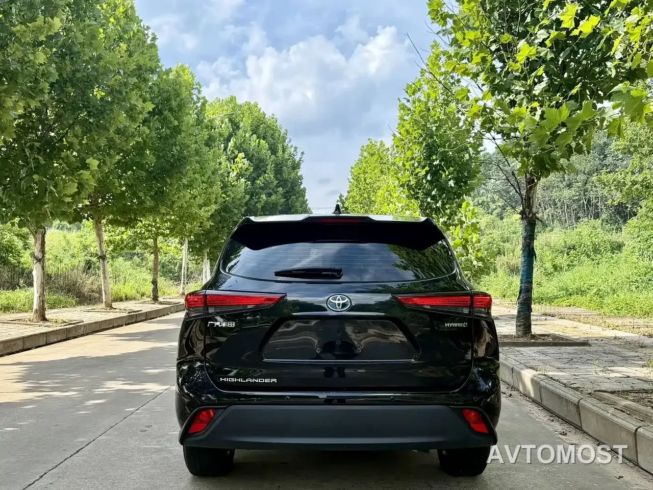 Toyota Highlander 2024 2.5L Smart Hybrid 2WD Elite 5-seater — фото 6