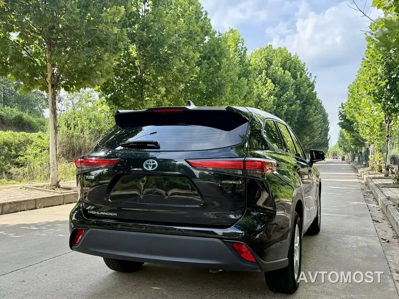 Toyota Highlander 2024 2.5L Smart Hybrid 2WD Elite 5-seater — фото 8