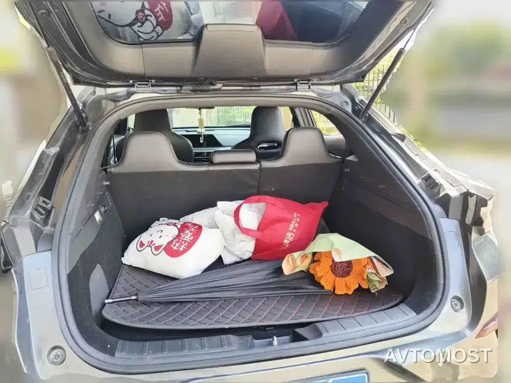 Changan UNI-T 2022 1.5T Premium — фото 5
