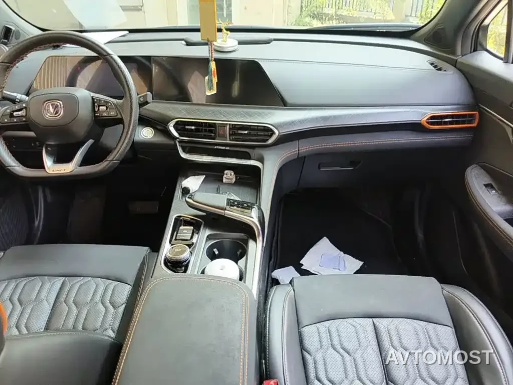 Changan UNI-T 2022 1.5T Premium — фото 11
