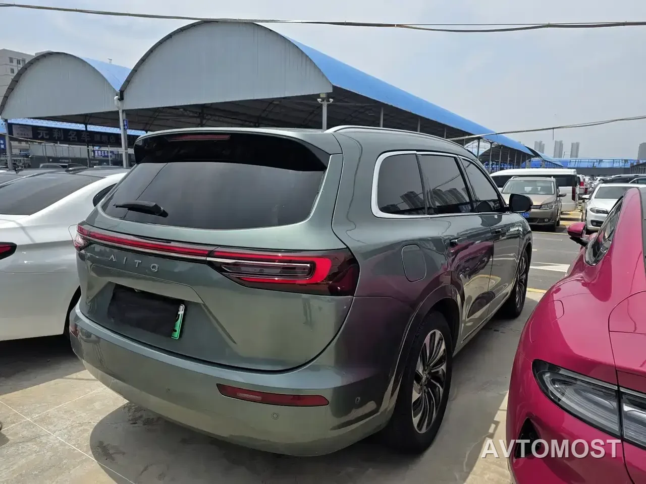 AITO M7 2022 1.5T RWD Comfort Edition — фото 17