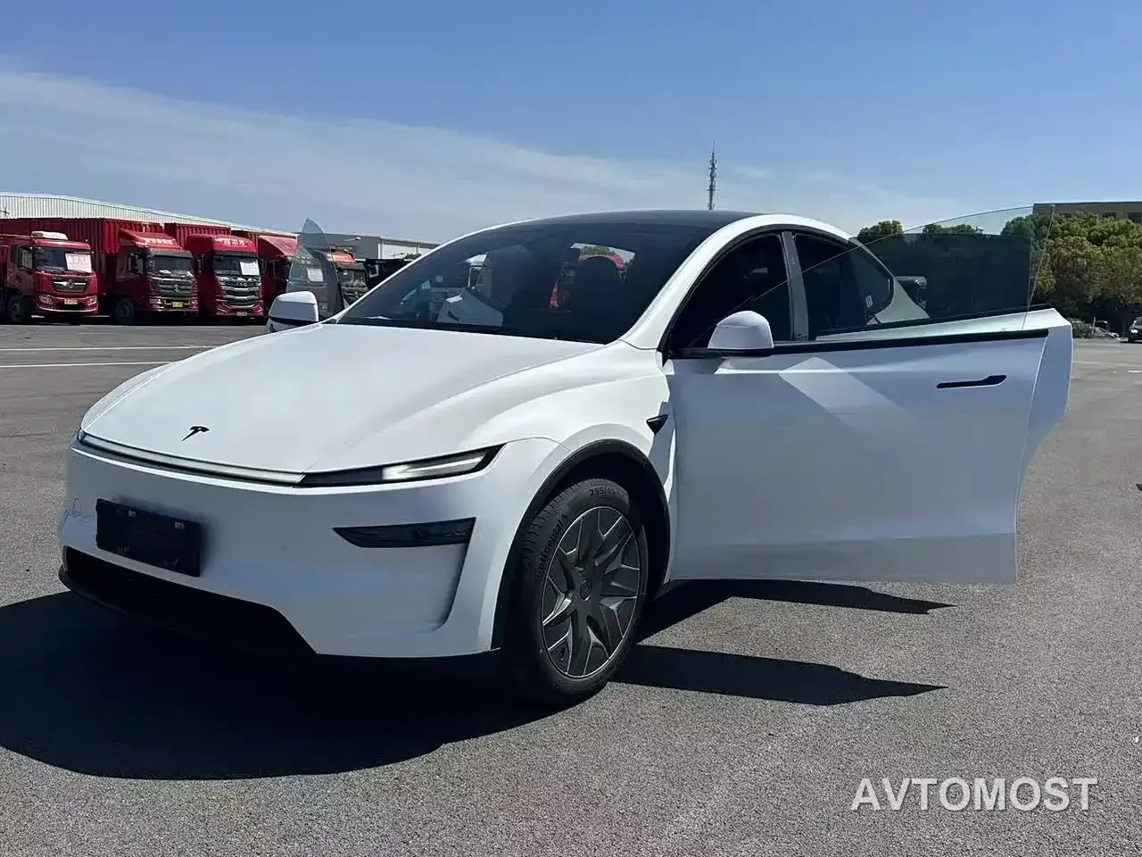 Tesla Model Y L 2025 Facelift Long Range AWD — фото 4