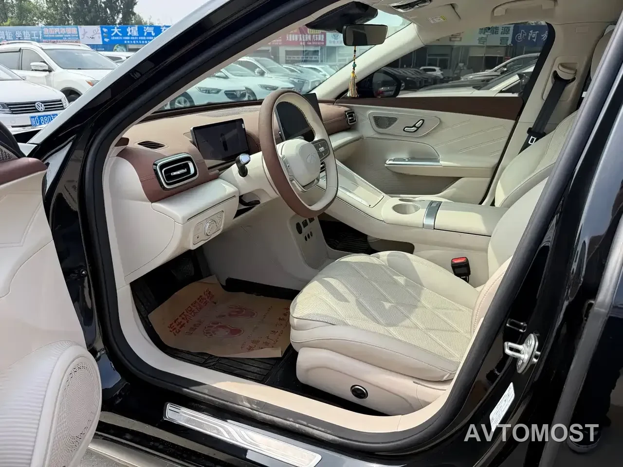 Chery Fengyun A9L 2025 Model 260 Extended Range Premium Edition — фото 6