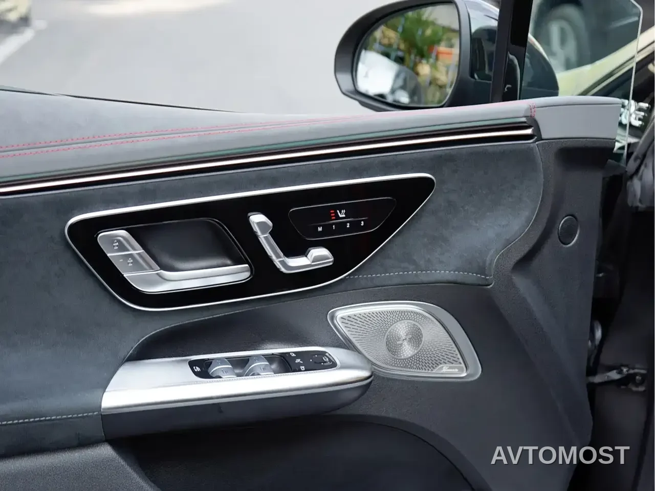 Mercedes-Benz EQE AMG 2023 AMG EQE 53 4MATIC+ — фото 17
