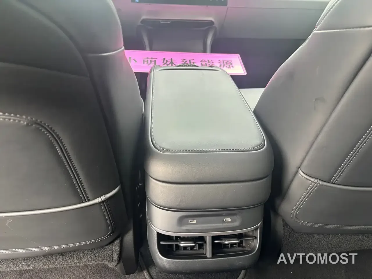 Zeekr 007 2025 RWD Smart Driving 75kWh — фото 20