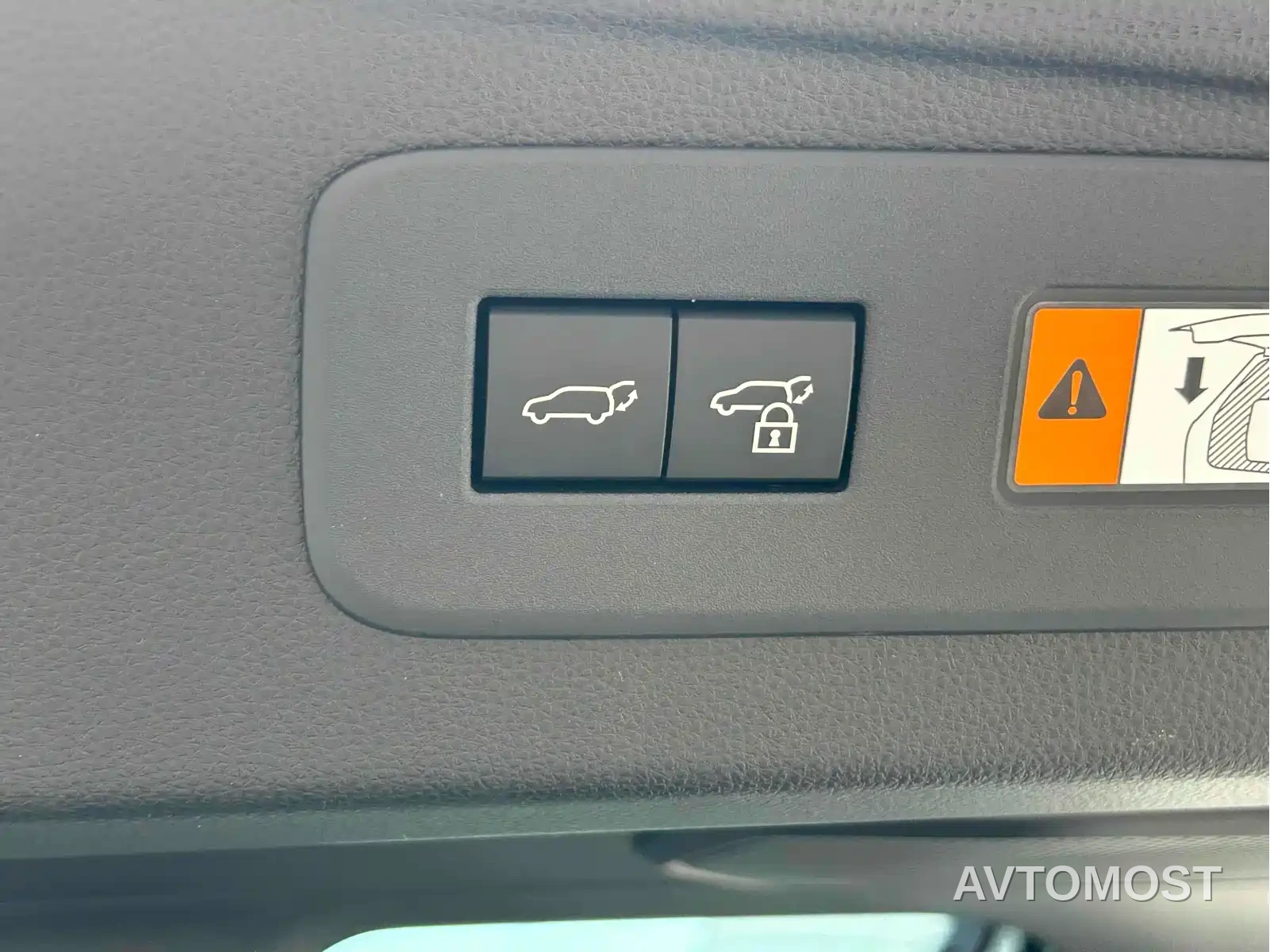 Toyota Prado 2024 2.4T All-Terrain TX Edition 5-Seater — фото 8