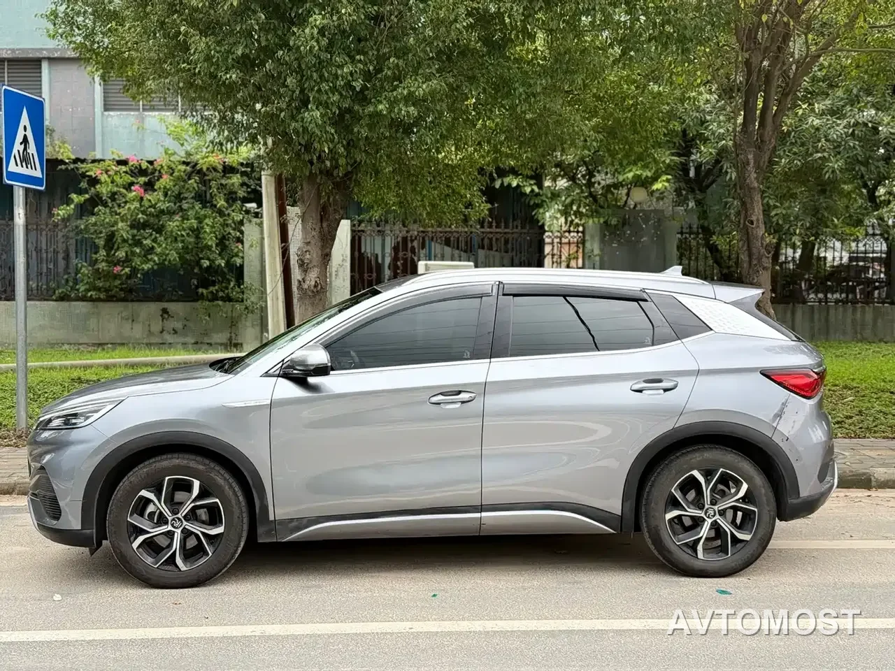 BYD Yuan PLUS 2022 510KM Premium — фото 2