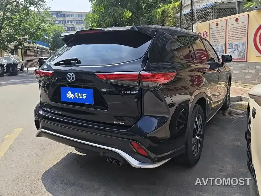 Toyota Crown Kluger 2021 2.5L HEV 4WD Elite — фото 3