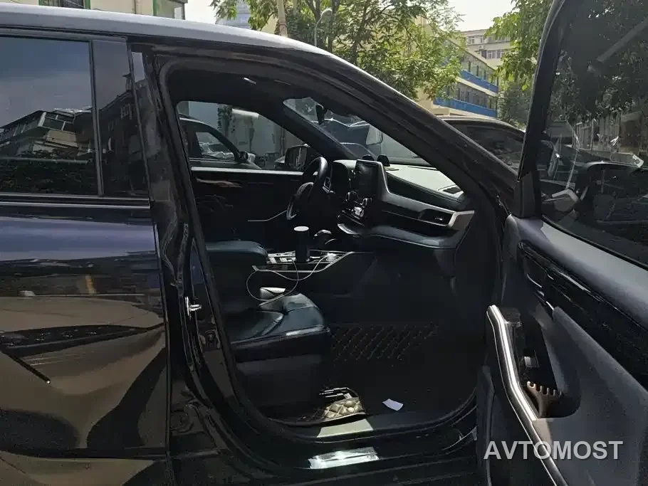 Toyota Crown Kluger 2021 2.5L HEV 4WD Elite — фото 8