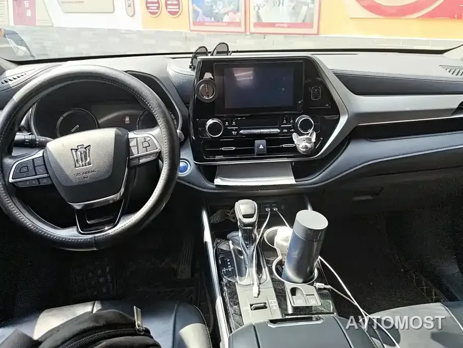 Toyota Crown Kluger 2021 2.5L HEV 4WD Elite — фото 12
