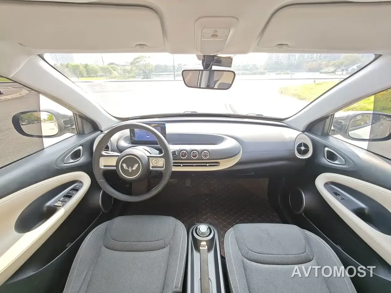 Wuling Bingo 2023 Model 203km Lite Enjoyment Edition — фото 7