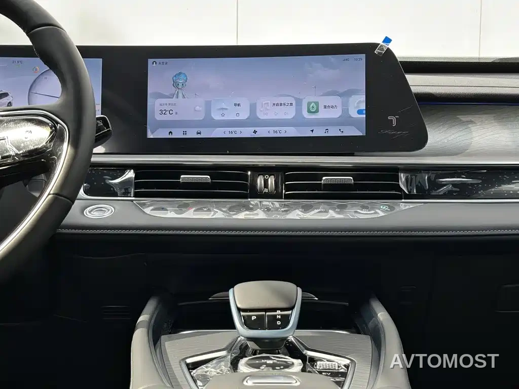 Chery Tiggo 8 PRO EV 2025 Champion 1.5T 100km Premium — фото 30