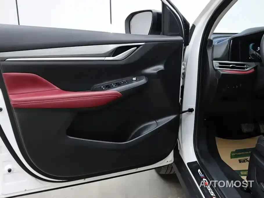 Changan CS55 PLUS 2022 Blue Whale Edition 1.5T DCT Luxury — фото 12