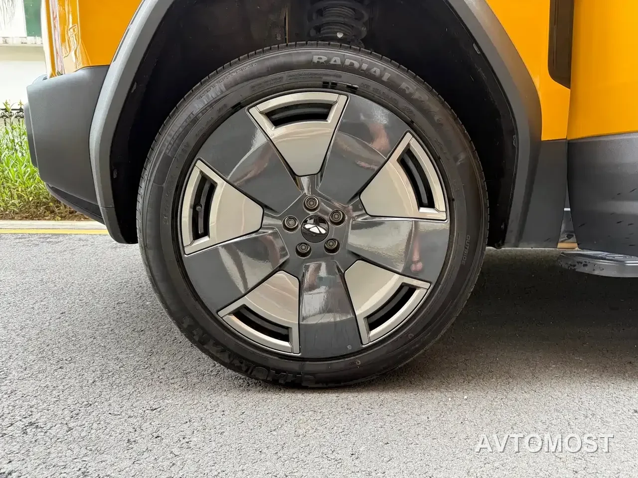 Chery Fengyun Storm X3L 2025 Model 4WD Premium Edition — фото 2