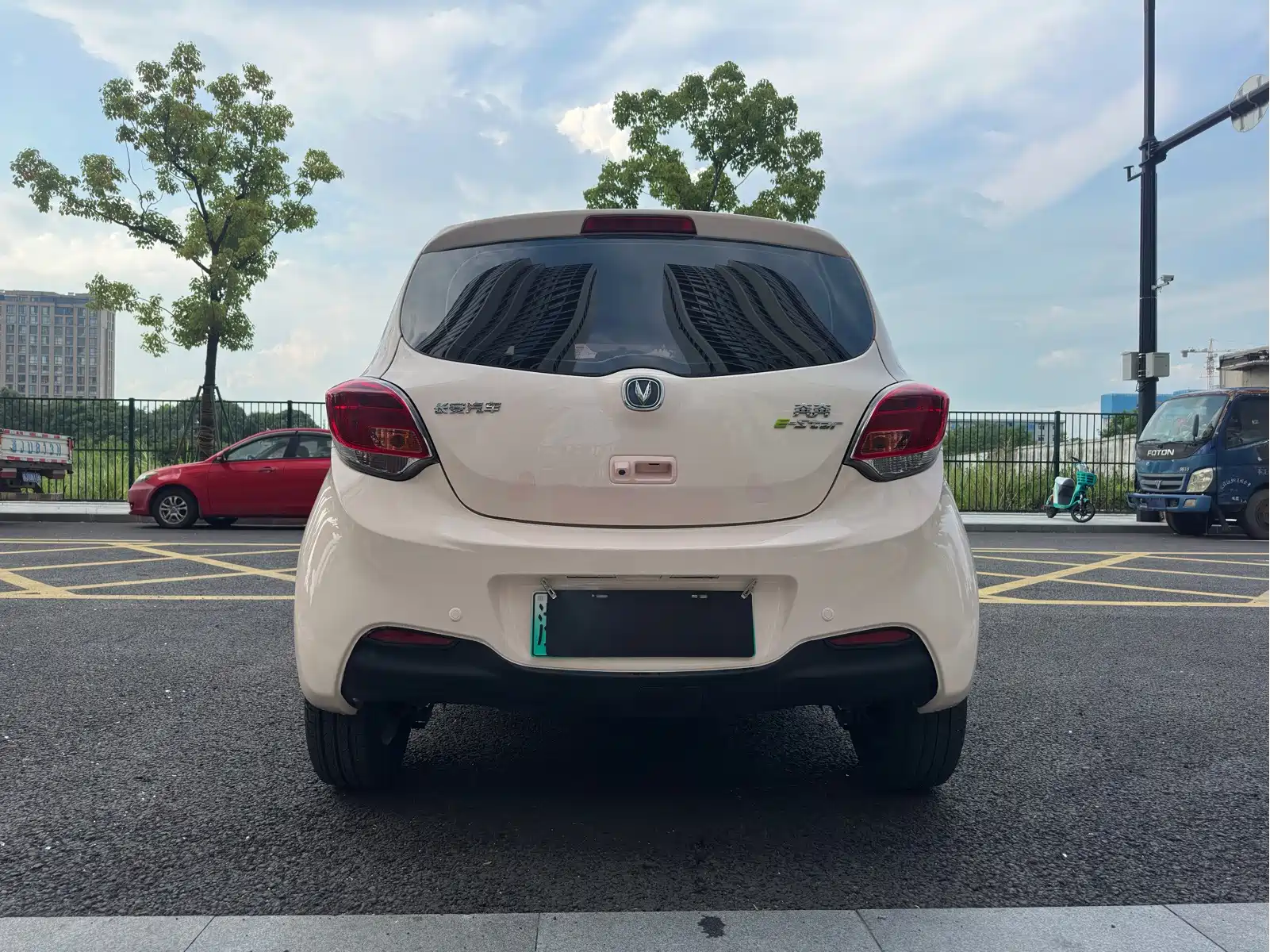Changan Benben E-Star 2021 National Edition Colorful Version LFP (31.86kWh) — фото 6