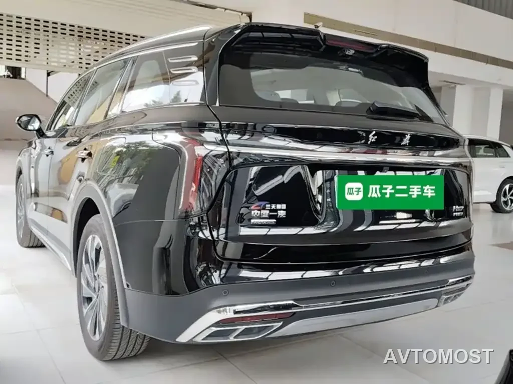 Hongqi HS7 PHEV 2024 2.0T PHEV 4WD Flagship Edition 6-seater — фото 2