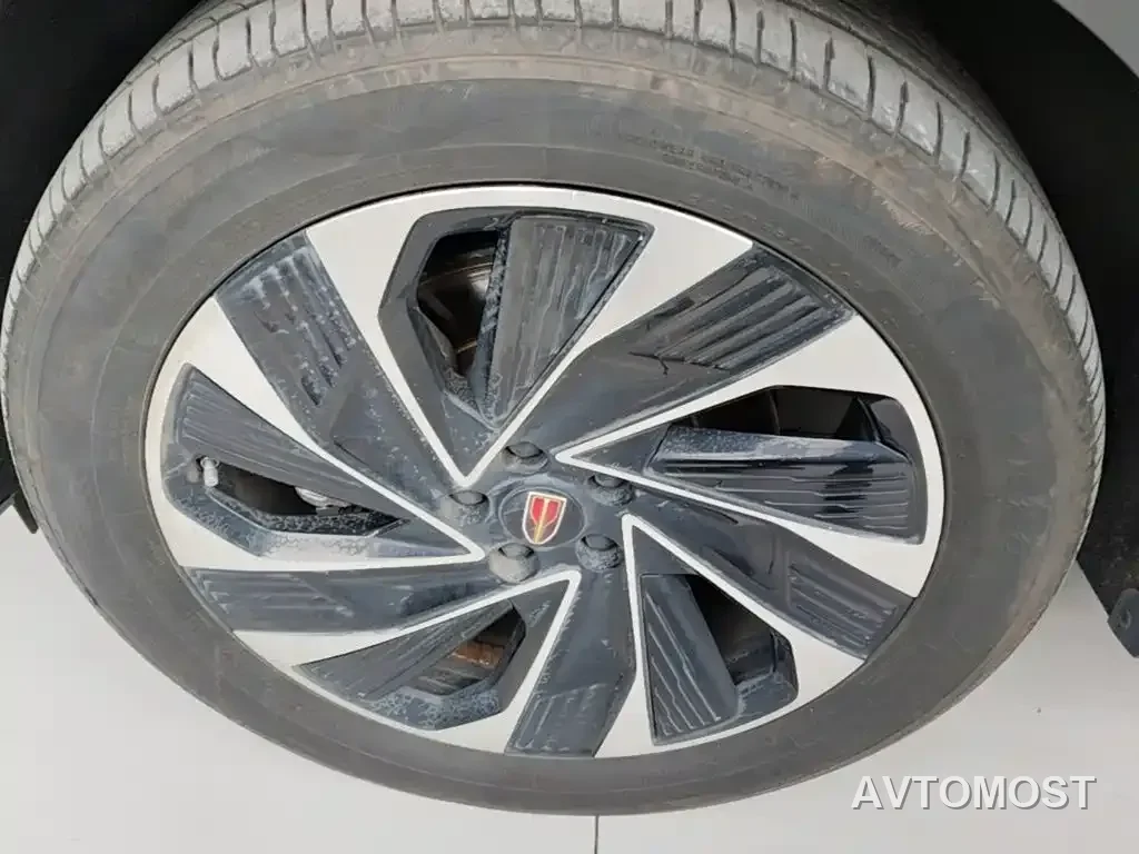 Hongqi HS7 PHEV 2024 2.0T PHEV 4WD Flagship Edition 6-seater — фото 19