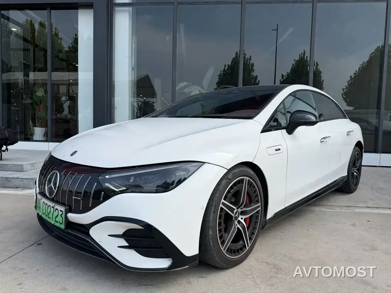 Mercedes-Benz EQE AMG 2023 AMG EQE 53 4MATIC+ — фото 1