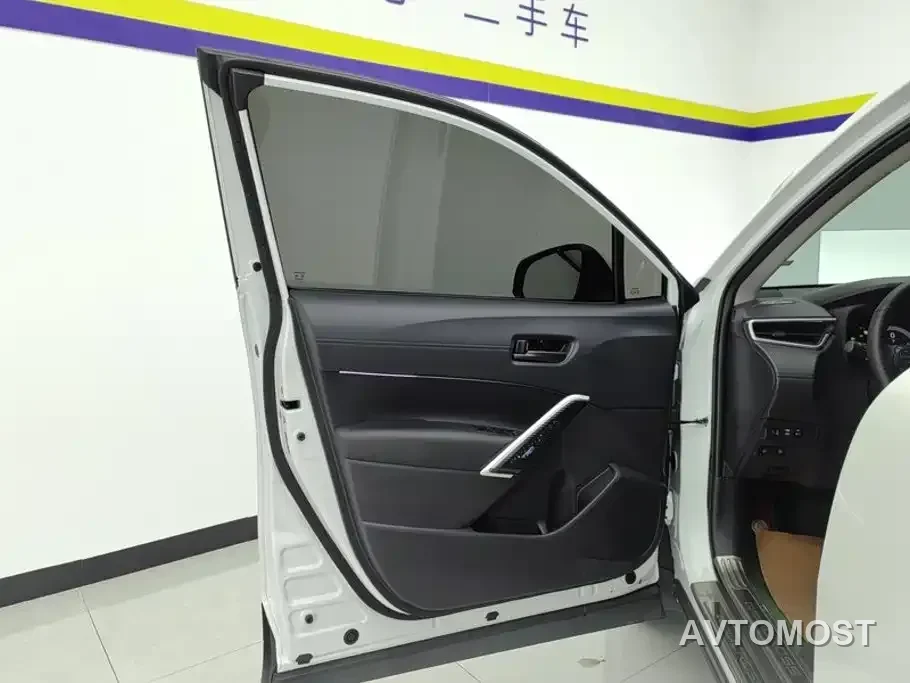 Toyota Corolla Cross 2023 Hybrid 2.0L Pioneer Edition — фото 7