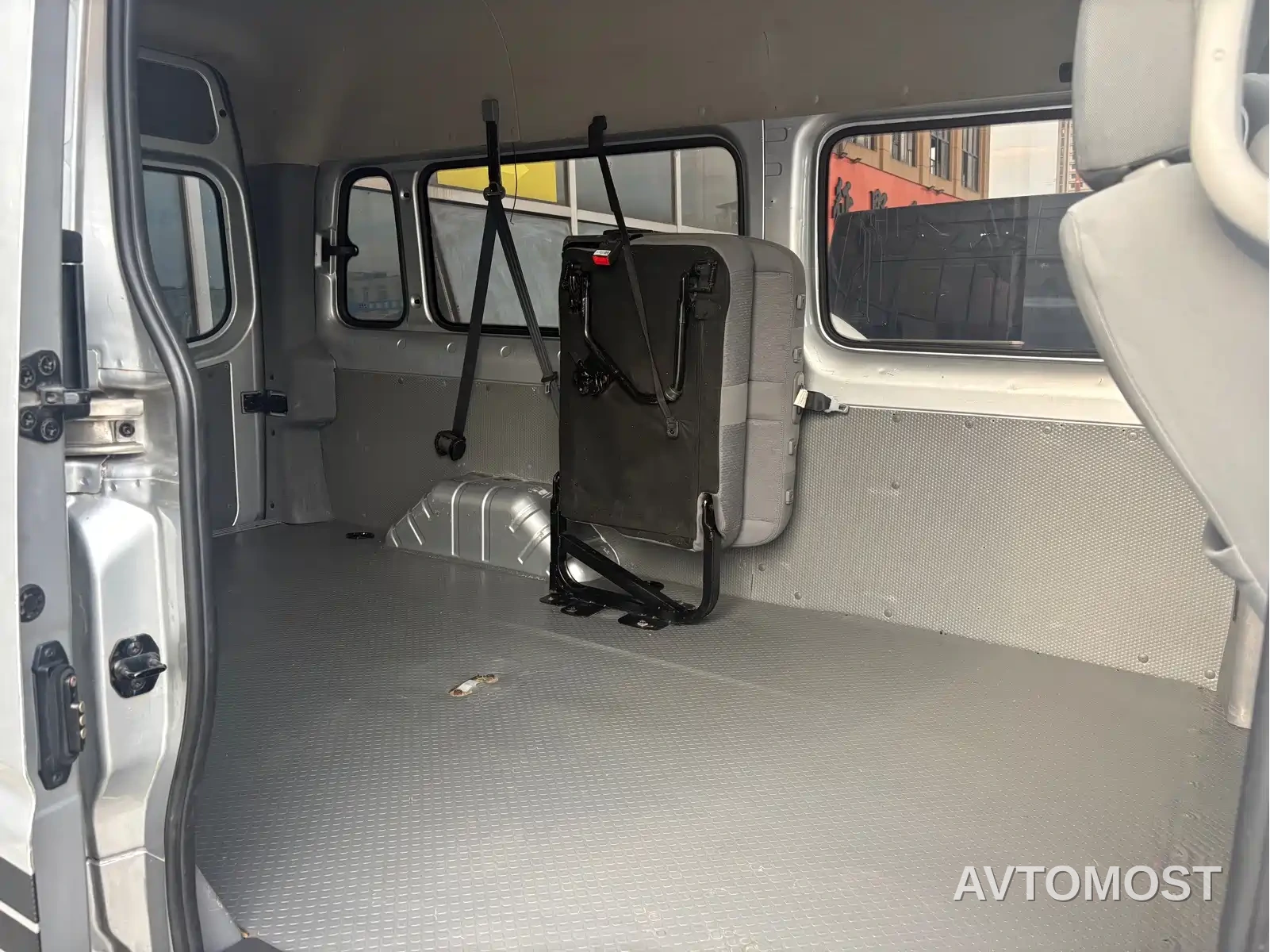 Foton Tuyano 2021 2.0T Manual Tongtu Long Wheelbase Medium Roof 5/6/7-Seater 4F20TC3 — фото 6