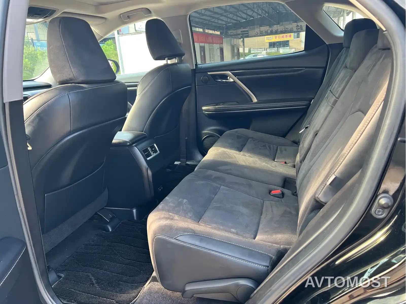 Lexus RX 2020 300 2WD Elite Edition China VI — фото 8