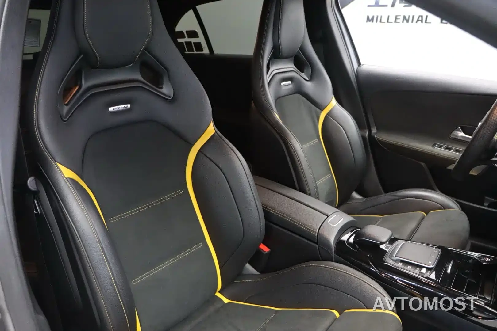 Mercedes-Benz A-Class AMG (Import) 2020 AMG A 45 S 4MATIC+ — фото 5