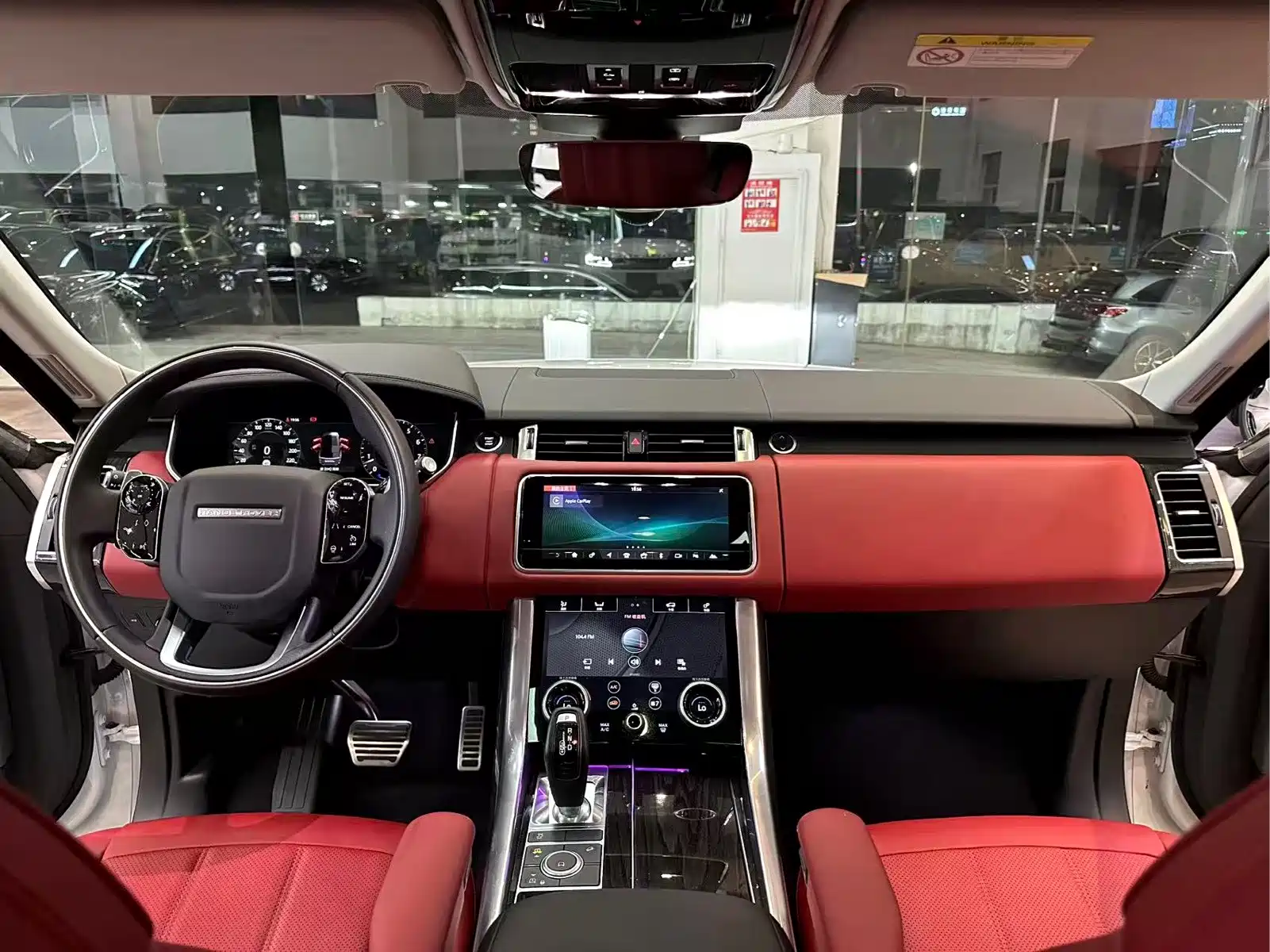Land Rover Range Rover Sport 2022 3.0 L6 Gloss Black Edition — фото 8