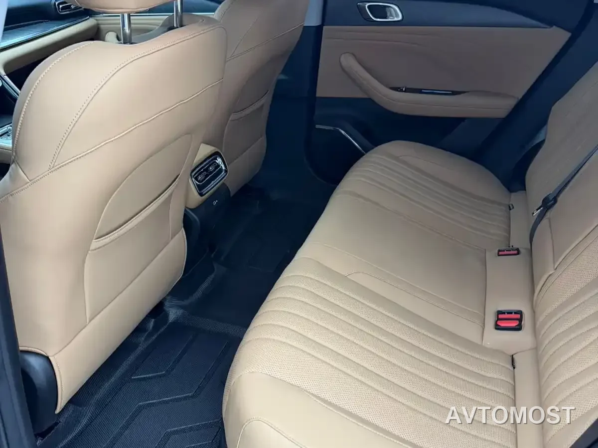 Geely Galaxy Stellar 6 2025 60km Explorer Edition — фото 15