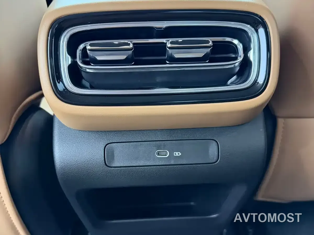Geely Galaxy Stellar 6 2025 60km Explorer Edition — фото 7