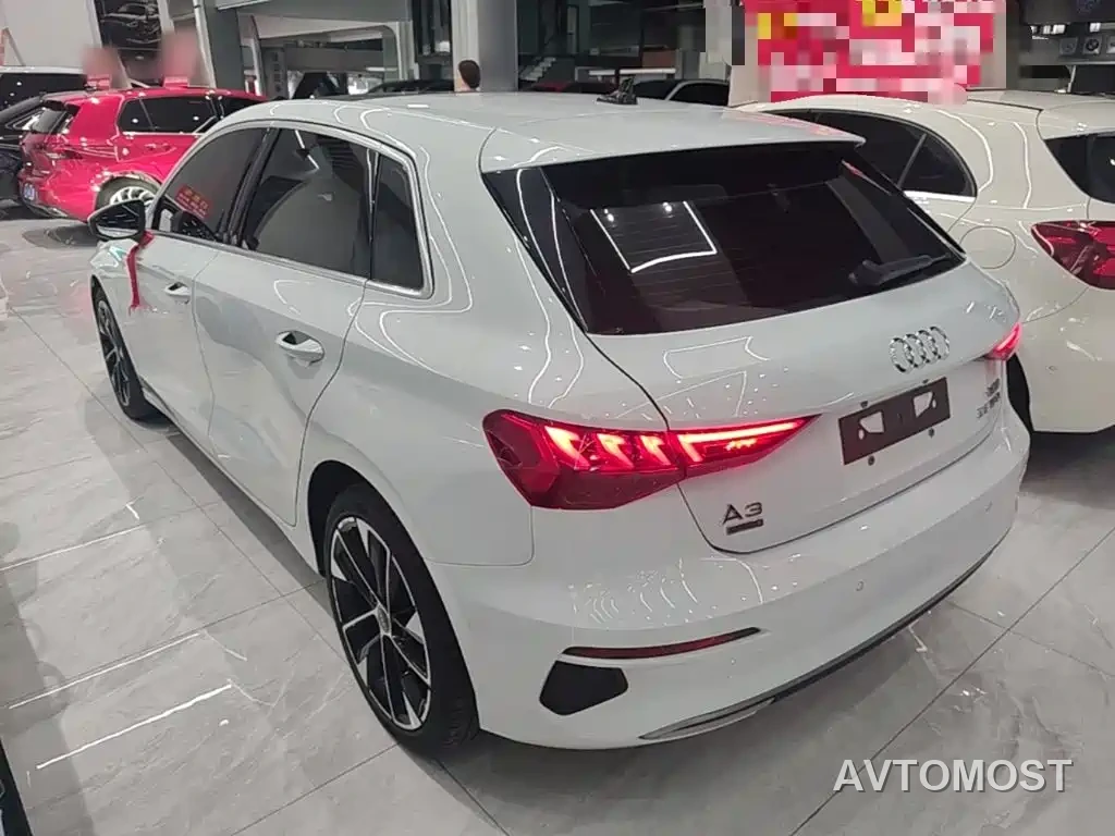 Audi A3 2022 Sportback 35 TFSI Luxury Elegance — фото 5