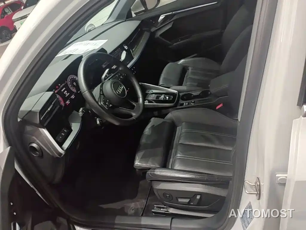 Audi A3 2022 Sportback 35 TFSI Luxury Elegance — фото 15