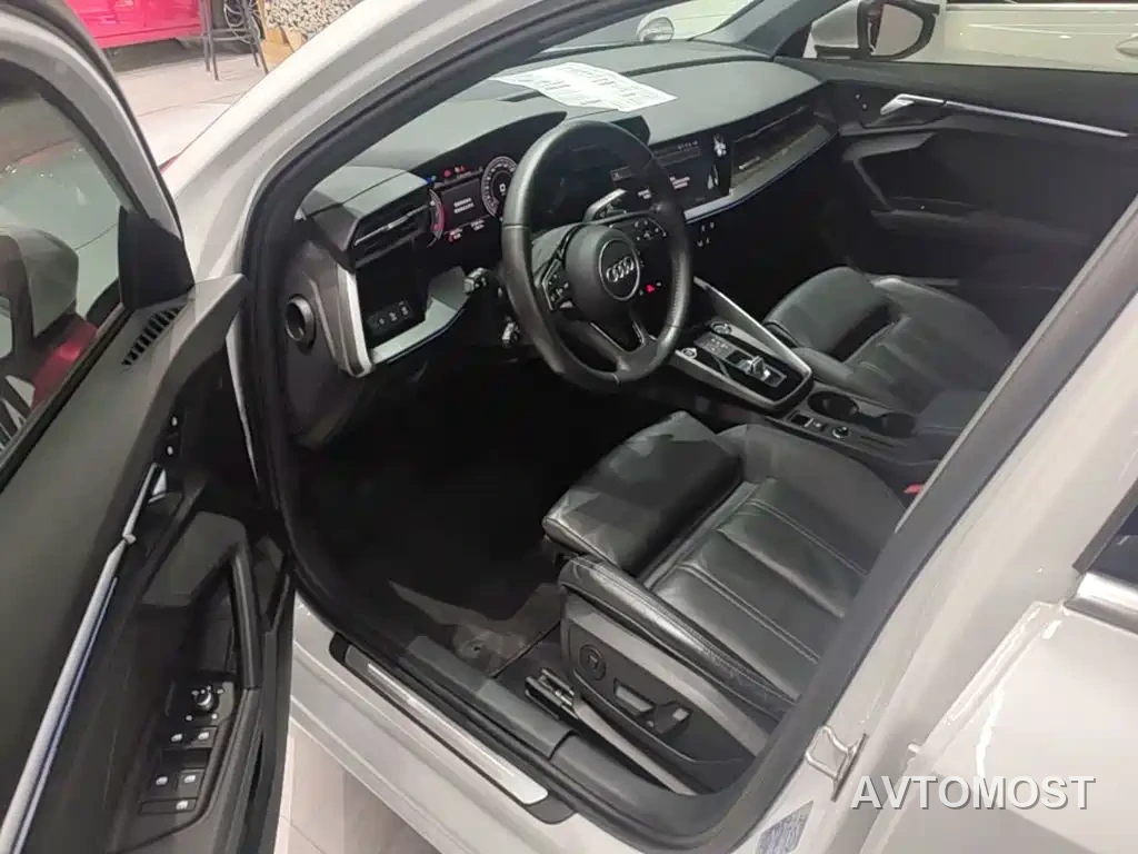 Audi A3 2022 Sportback 35 TFSI Luxury Elegance — фото 16