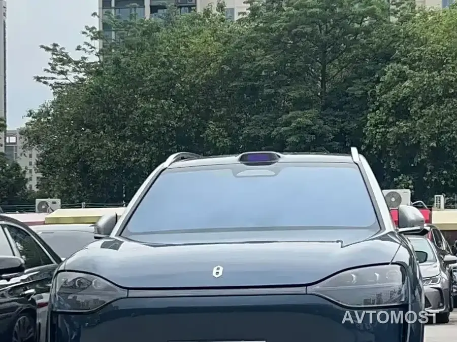 AITO M9 2024 Range Extender Max Edition 42kWh 6-seater