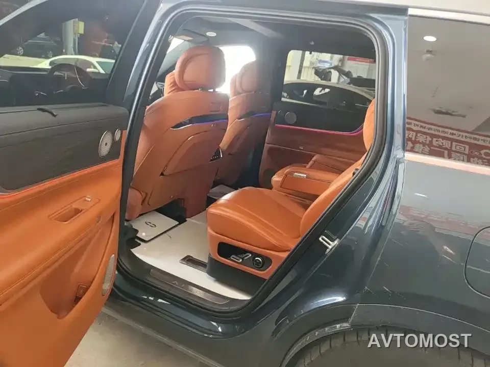 AITO M9 2024 Range Extender Max Edition 42kWh 6-seater — фото 3