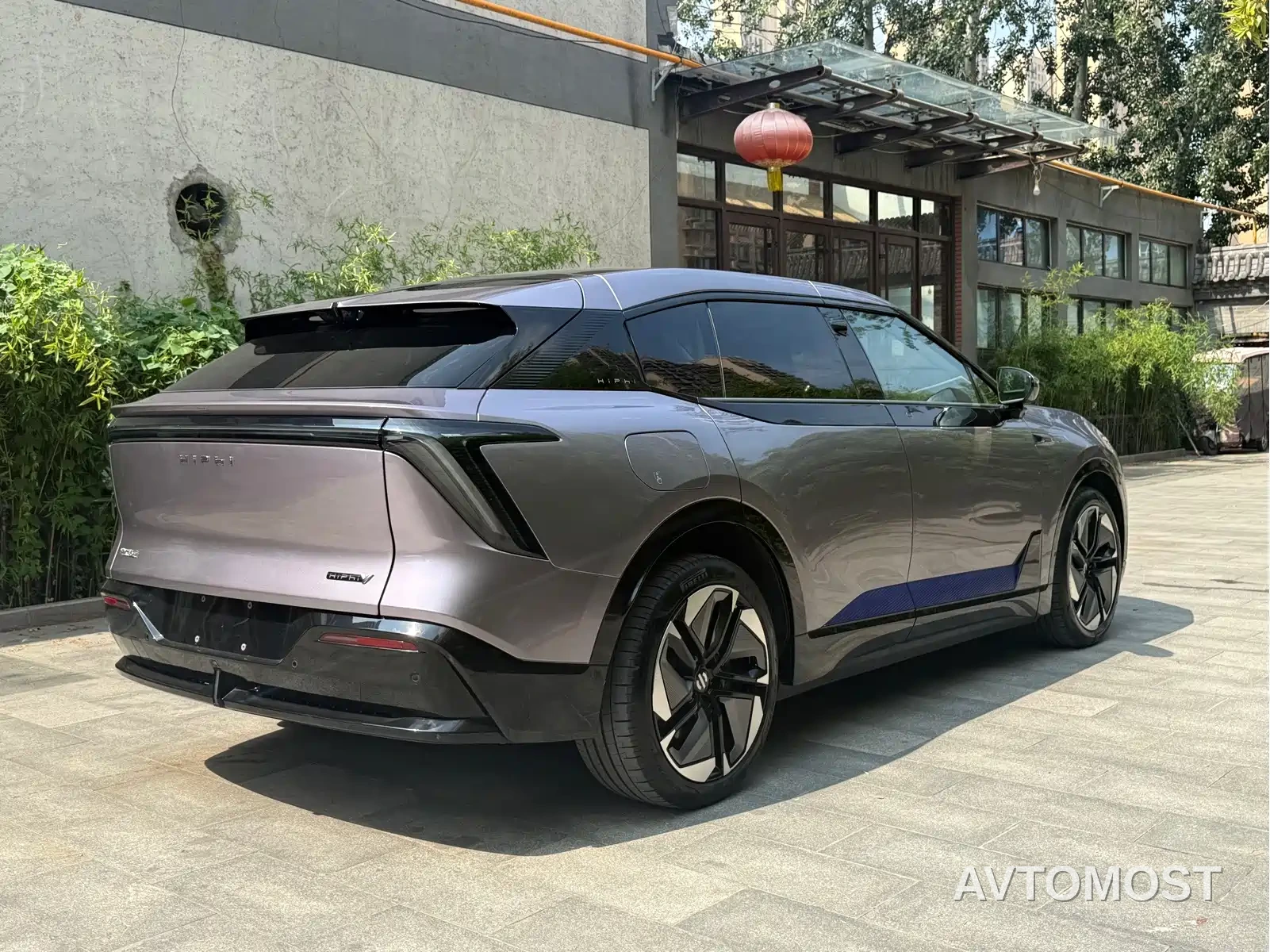 HiPhi Y 2023 560km Pioneer Edition — фото 12