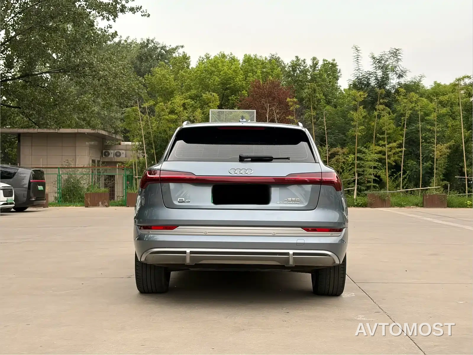 Audi e-tron 2021 50 quattro Premium — фото 19