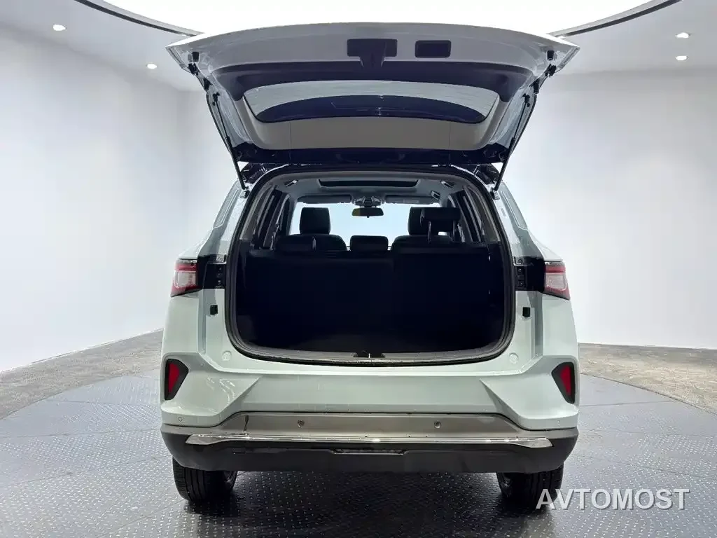 Wuling Xingchen 2022 2.0L DHT Electric Speed Edition — фото 6