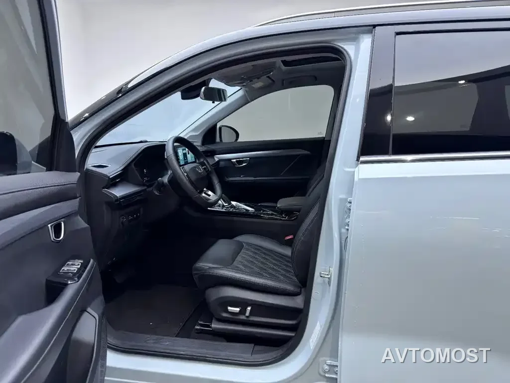 Wuling Xingchen 2022 2.0L DHT Electric Speed Edition — фото 10
