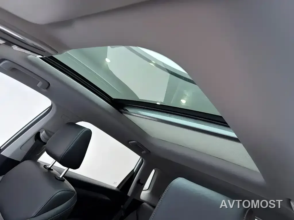 Wuling Xingchen 2022 2.0L DHT Electric Speed Edition — фото 15