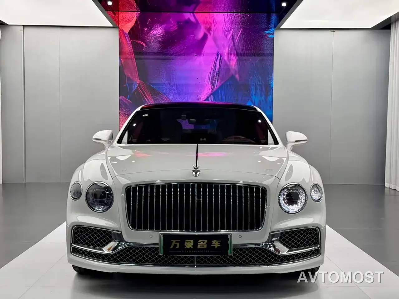 Bentley Flying Spur Plug-in Hybrid 2022 2.9T V6 Hybrid — фото 2
