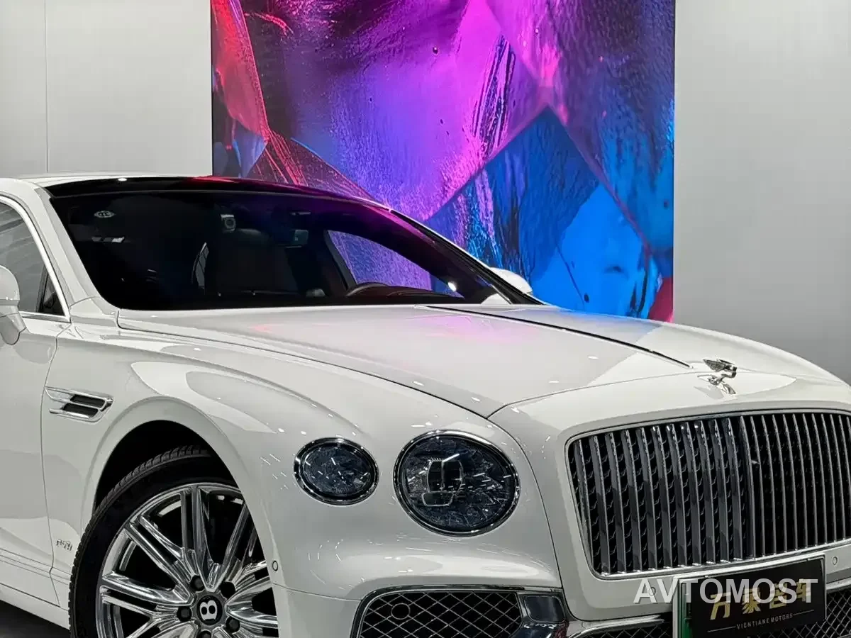 Bentley Flying Spur Plug-in Hybrid 2022 2.9T V6 Hybrid — фото 8